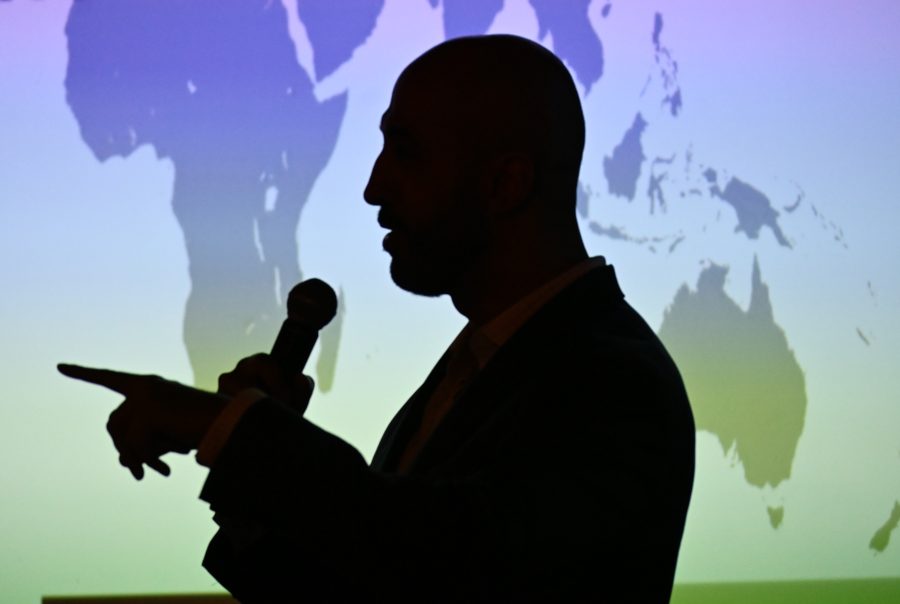 Dr. Mike Mallah global image